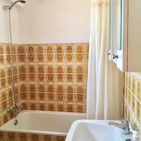 Emilys Houses - 10 Minutes Walk From Martinhal Beach, Quiet Place, Free Wifi Sagres