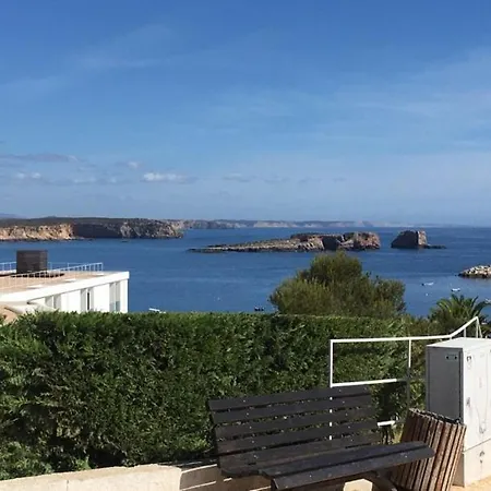 בית אירוח Emilys Houses - 10 Minutes Walk From Martinhal Beach, Quiet Place, Free Wifi